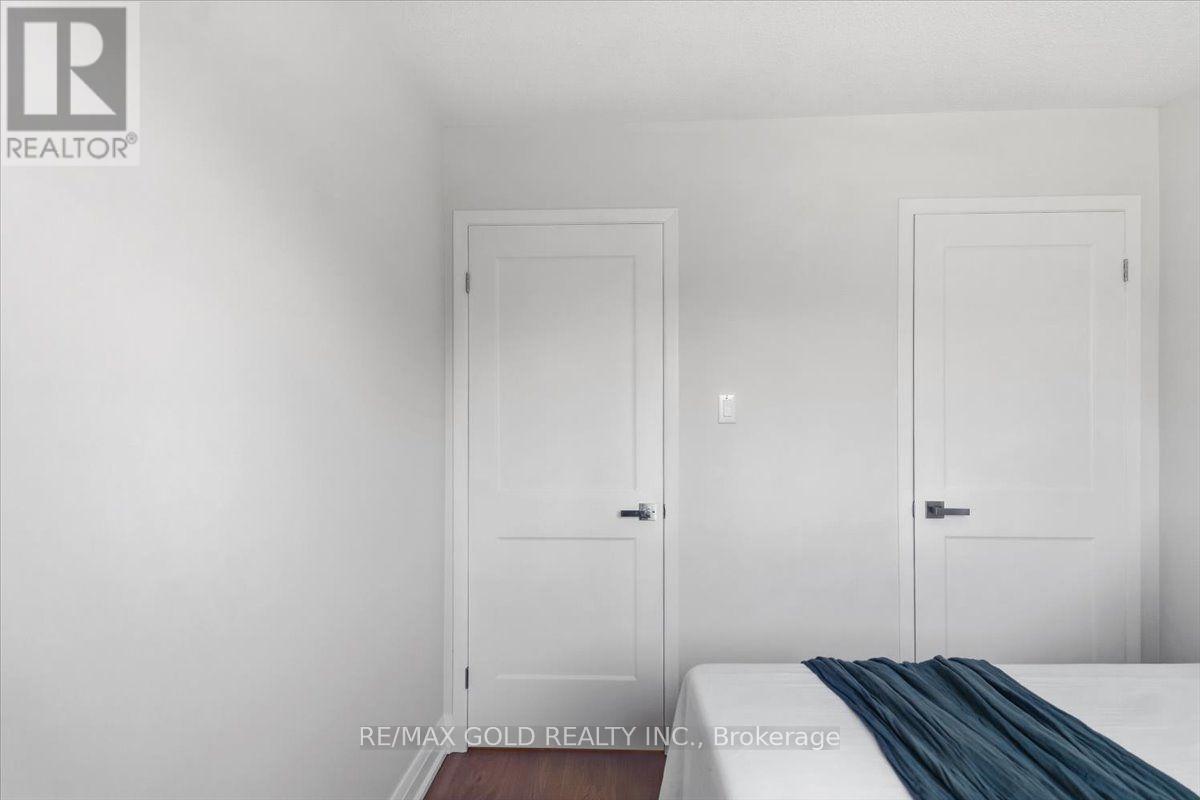 29 Tralee Street, Brampton, Ontario  L6Z 2Z6 - Photo 18 - W13569298
