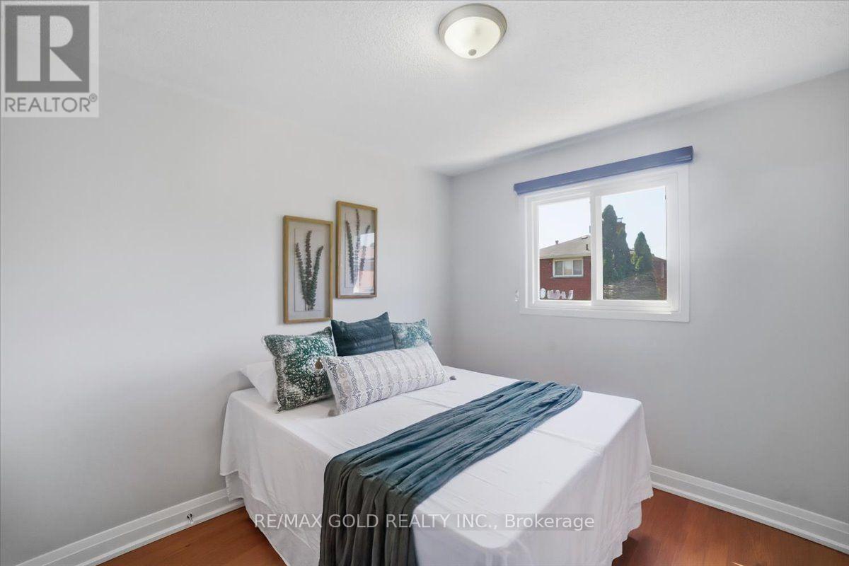 29 Tralee Street, Brampton, Ontario  L6Z 2Z6 - Photo 17 - W13569298