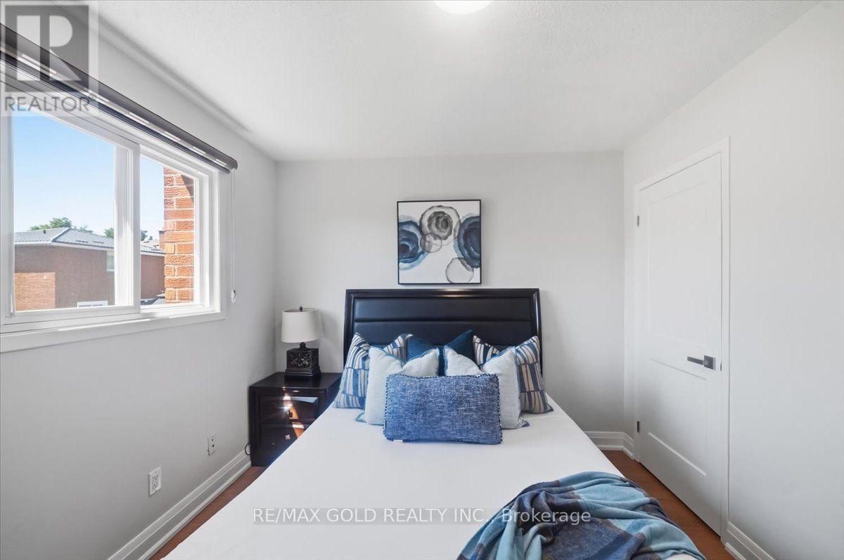 29 Tralee Street, Brampton, Ontario  L6Z 2Z6 - Photo 19 - W13569298