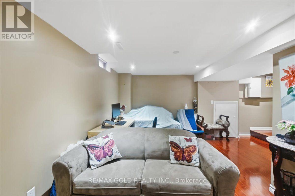 29 Tralee Street, Brampton, Ontario  L6Z 2Z6 - Photo 24 - W13569298