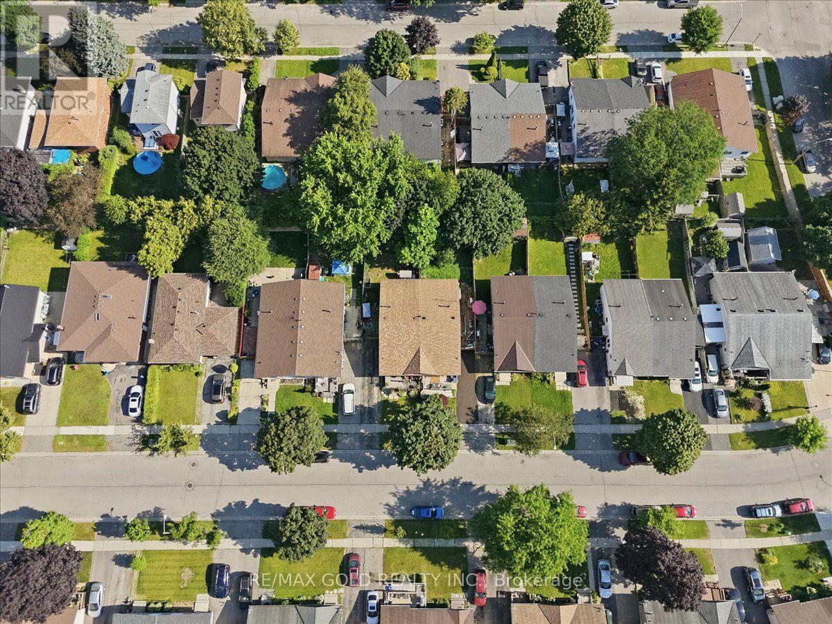 29 Tralee Street, Brampton, Ontario  L6Z 2Z6 - Photo 39 - W13569298