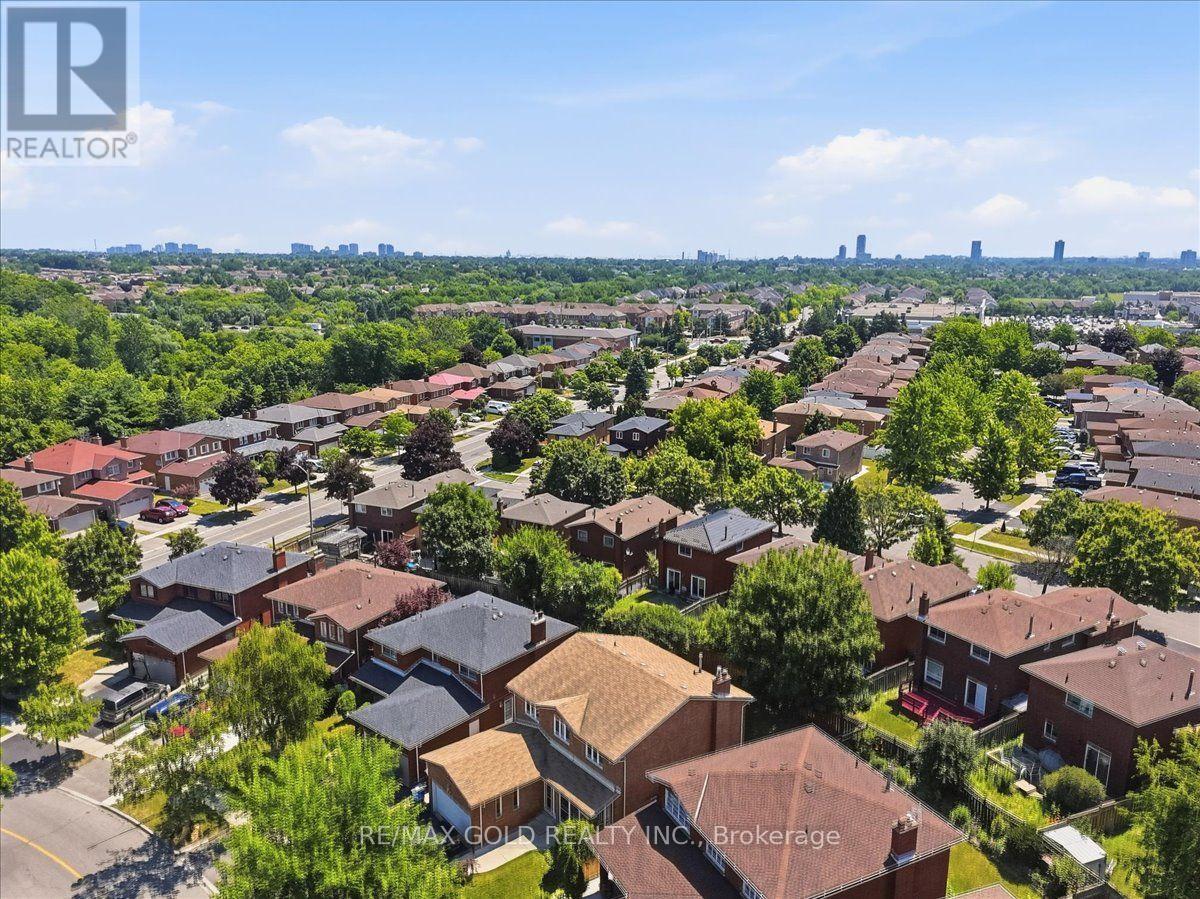 29 Tralee Street, Brampton, Ontario  L6Z 2Z6 - Photo 37 - W13569298
