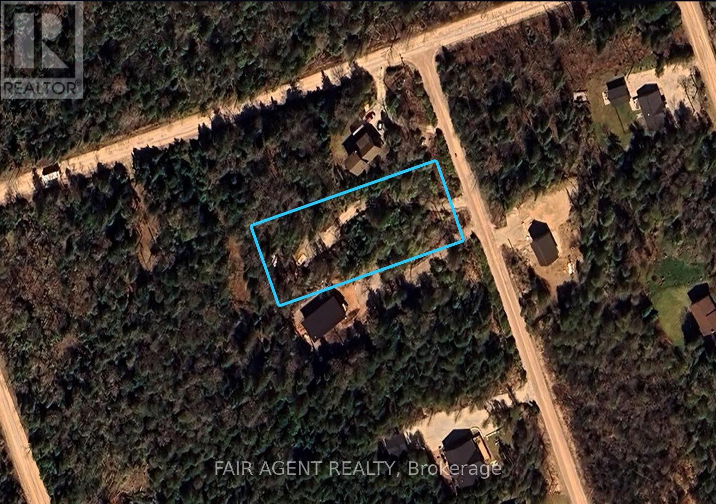 6 HENWOOD STREET, Northern Bruce Peninsula, Ontario