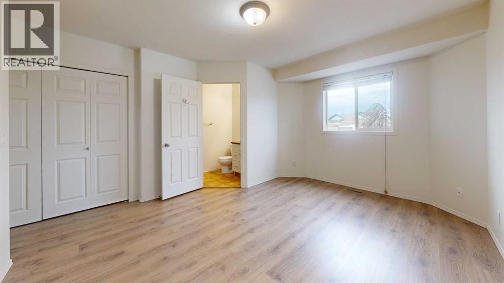 108 Pinnacle Boulevard, Grande Prairie, Alberta  T8W 2V7 - Photo 8 - A2302068
