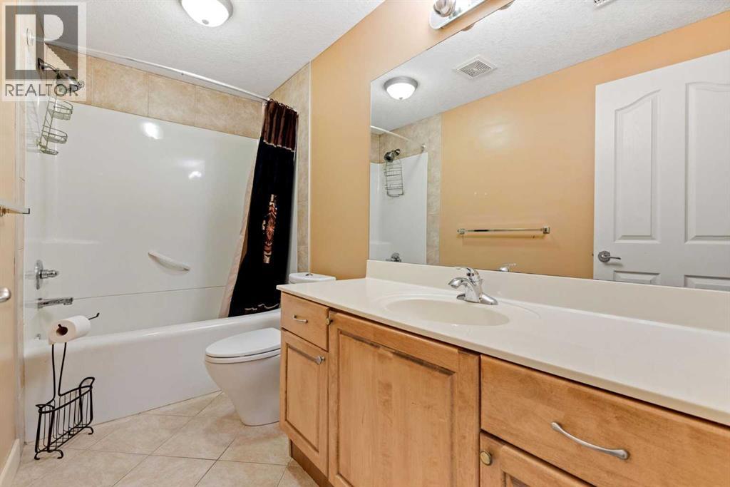 393 Banister Drive, Okotoks, Alberta  T1S 1W2 - Photo 37 - A2313699