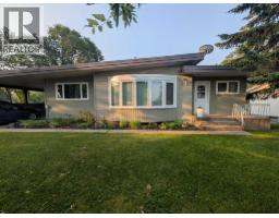 703 5 Avenue W, Brooks, Alberta