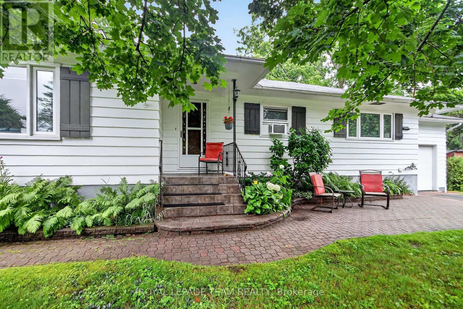 1003 St. Peter Street, Ottawa, Ontario  K4C 1A4 - Photo 3 - X13622896
