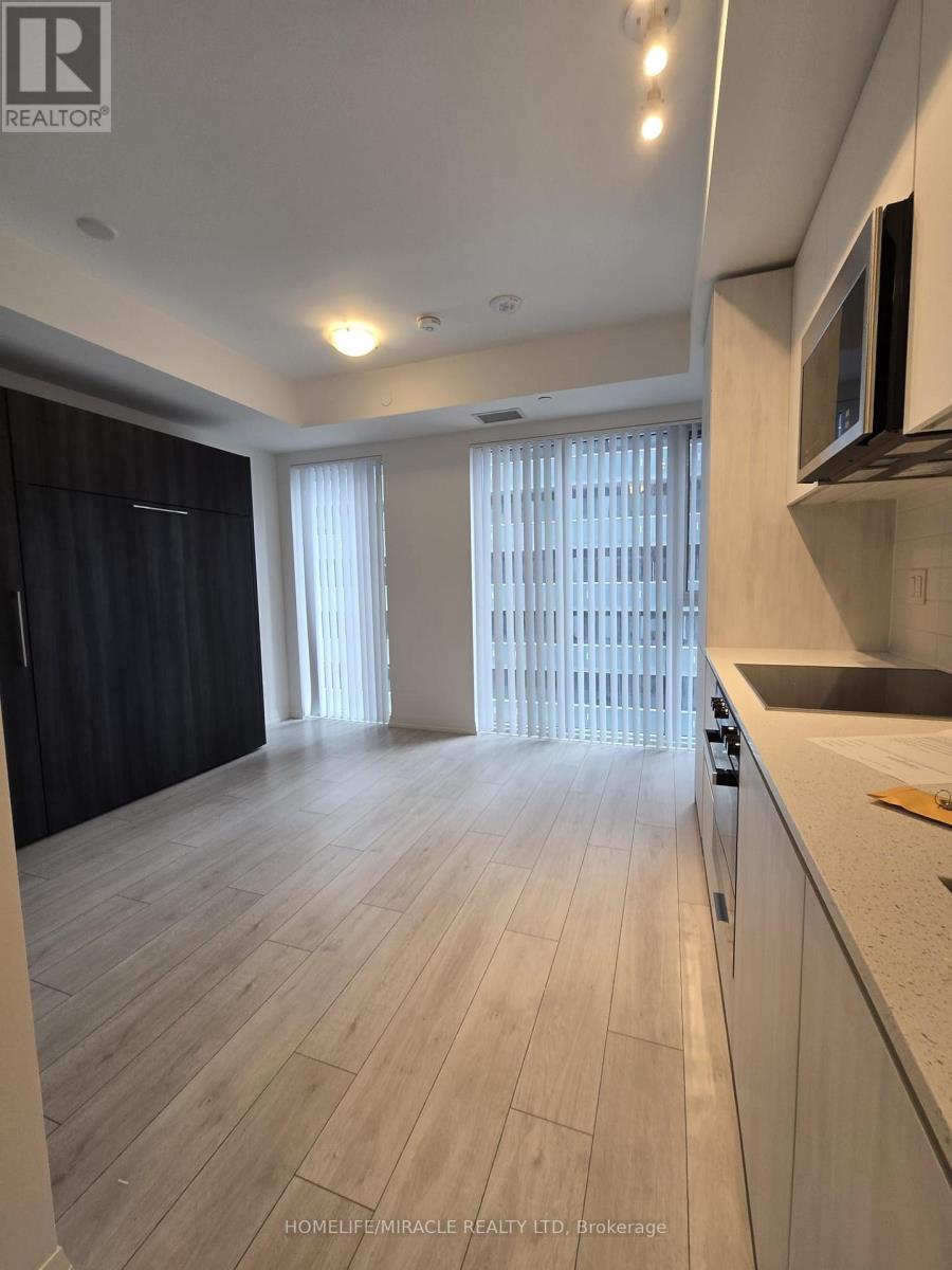 2001 - 400 King Street, Toronto, Ontario  M5V 1K2 - Photo 12 - C13622792