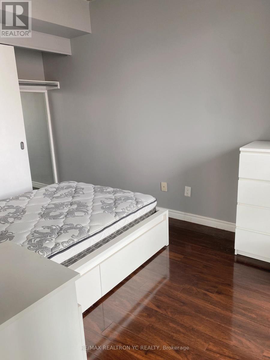 705 - 285 Mutual Street, Toronto, Ontario  M4Y 3C5 - Photo 4 - C13622826