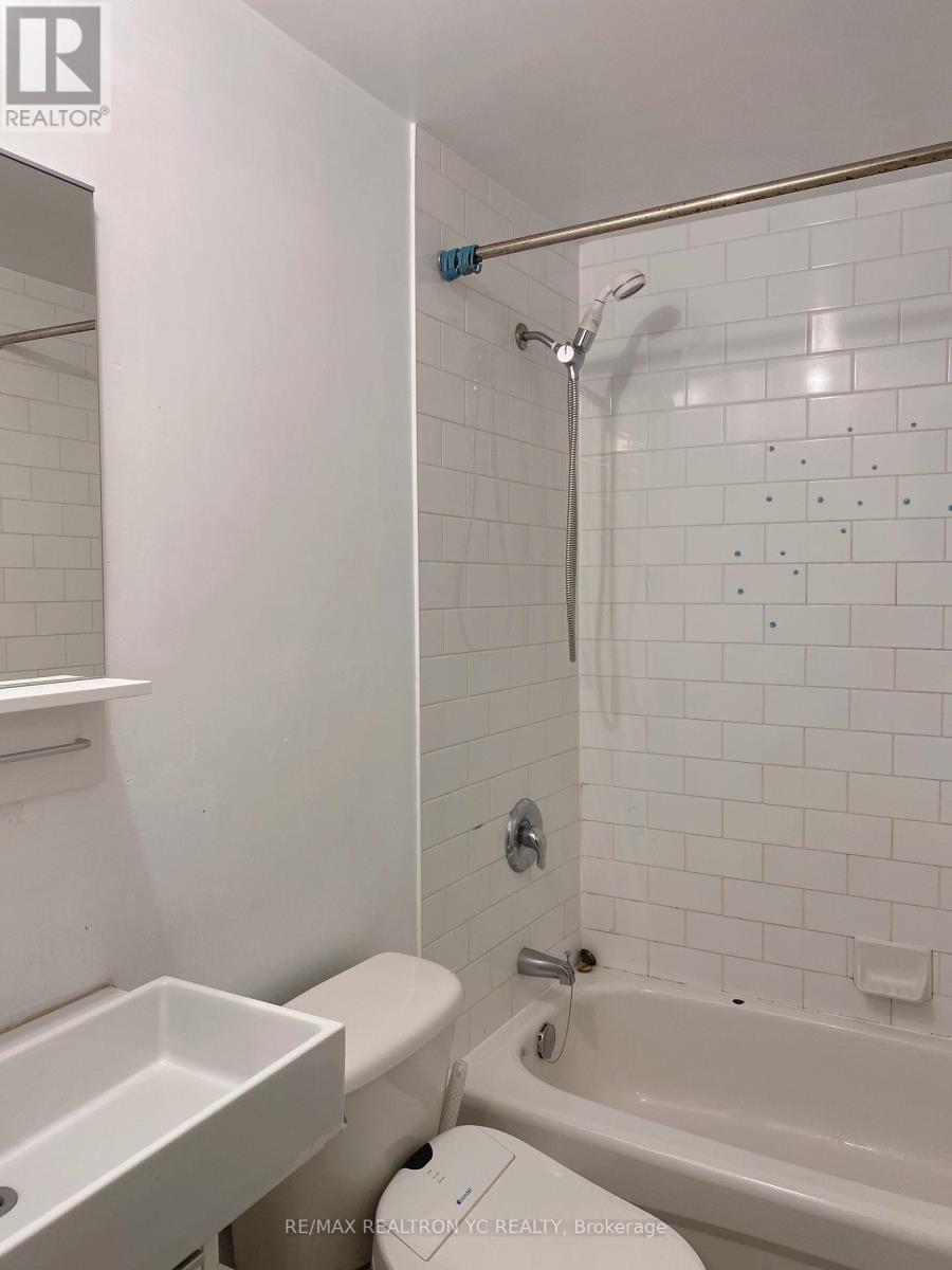 705 - 285 Mutual Street, Toronto, Ontario  M4Y 3C5 - Photo 9 - C13622826