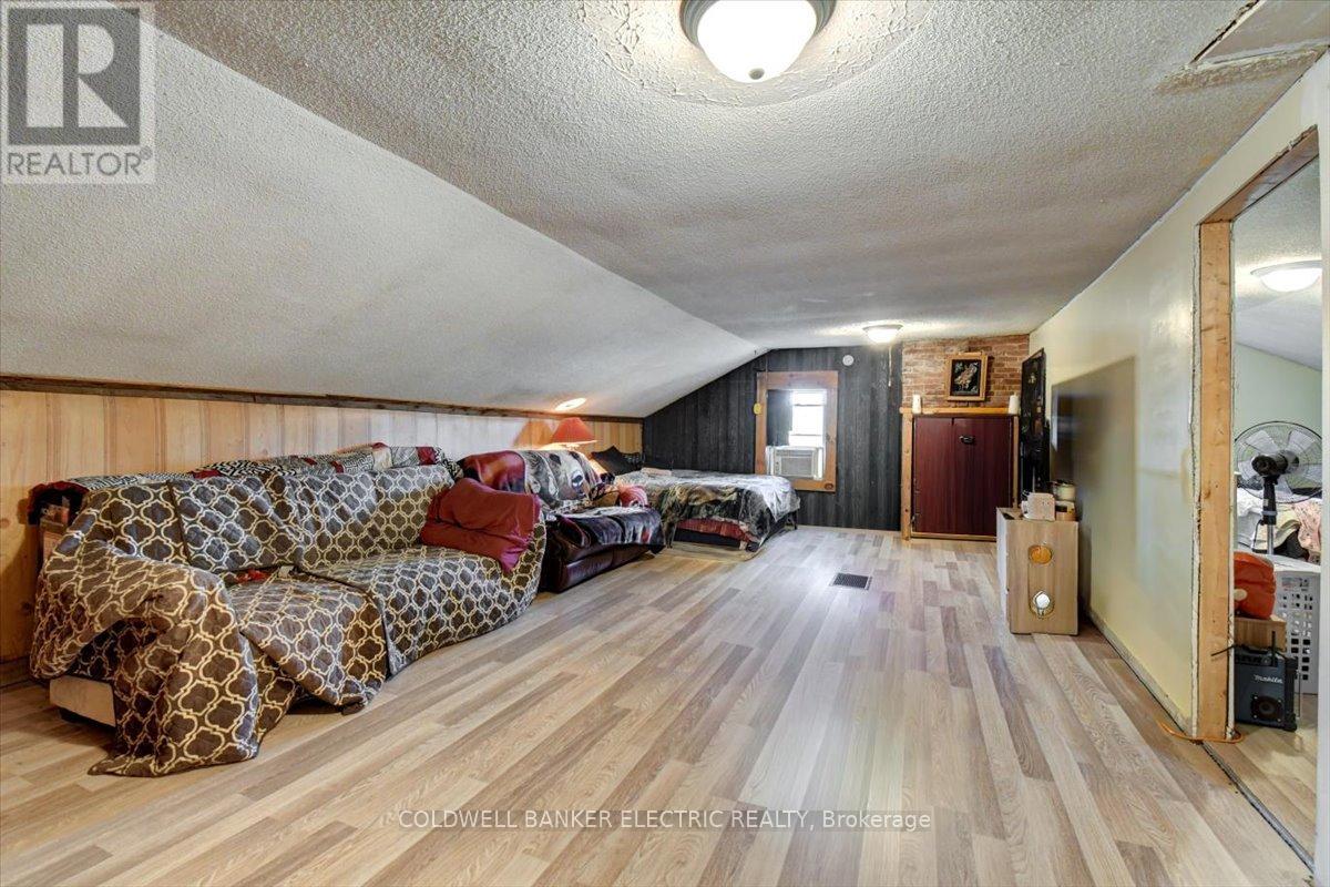 450 Thomasburg Road, Centre Hastings, Ontario  K0K 3H0 - Photo 16 - X12899080