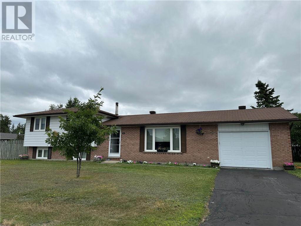 2 Aspen Court, Capreol, Ontario  P0M 1H0 - Photo 14 - 2129519