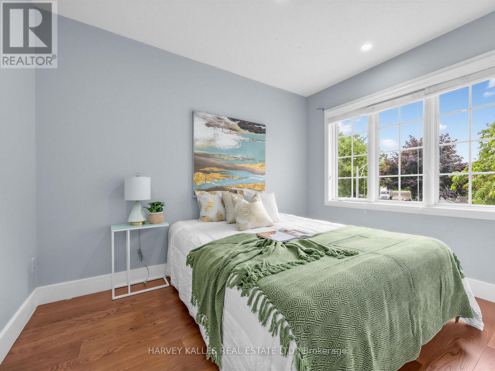 Main/upper - 2120 Erin Gate Boulevard, Pickering, Ontario  L1X 2V3 - Photo 20 - E13622812