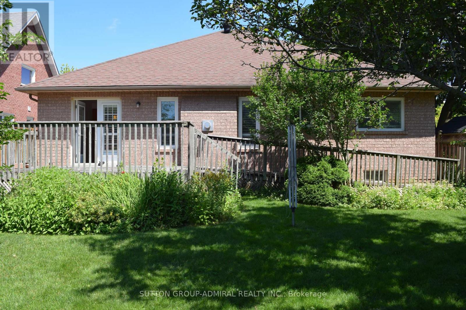 51 Daines Drive, Whitby, Ontario  L1R 2E8 - Photo 46 - E13622922