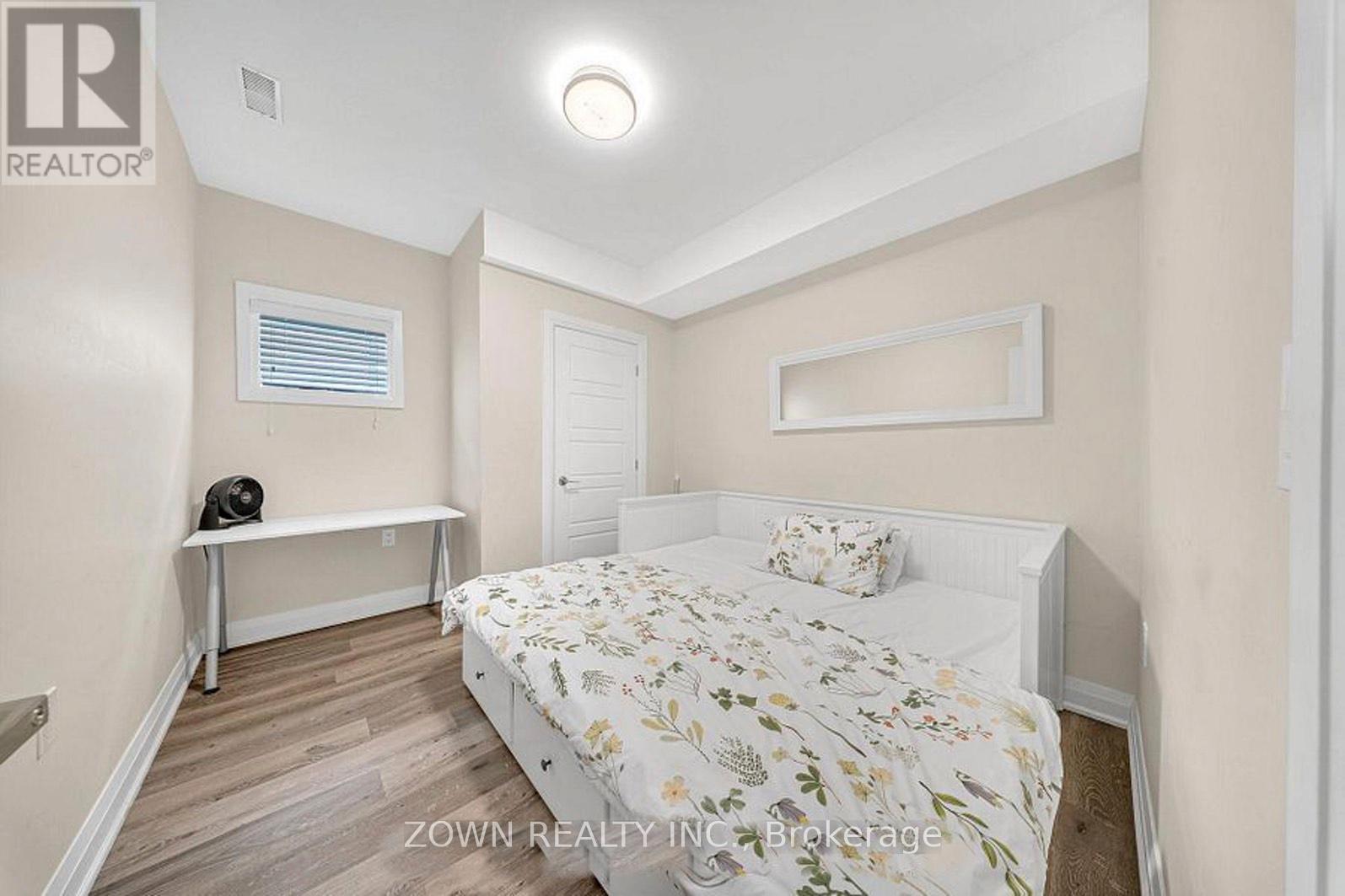 Basement - 736 Hillview Crescent, Pickering, Ontario  L1W 2S1 - Photo 6 - E13622932