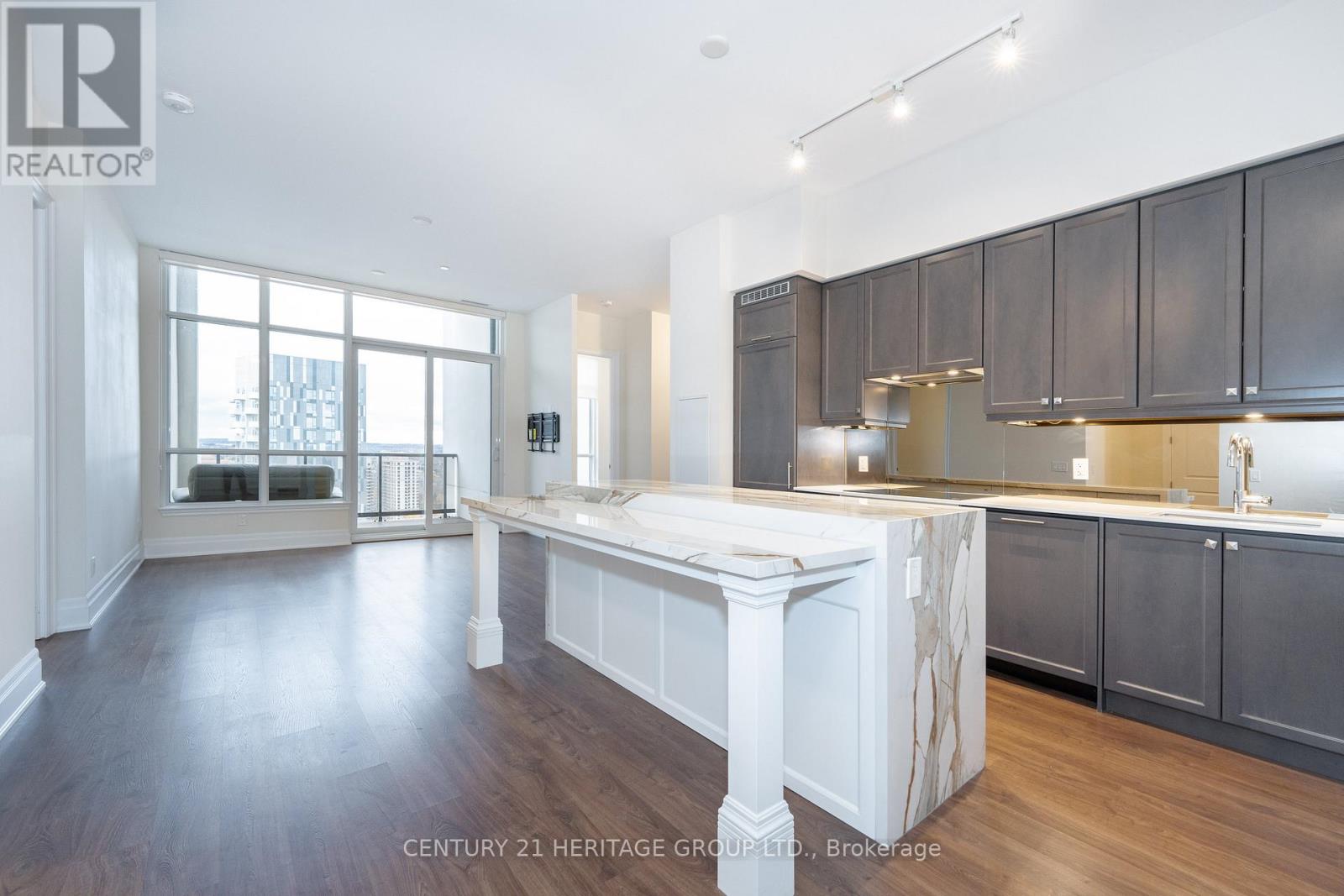 Ph02 - 9075 Jane Street, Vaughan, Ontario  L4K 4Z7 - Photo 13 - N13622836