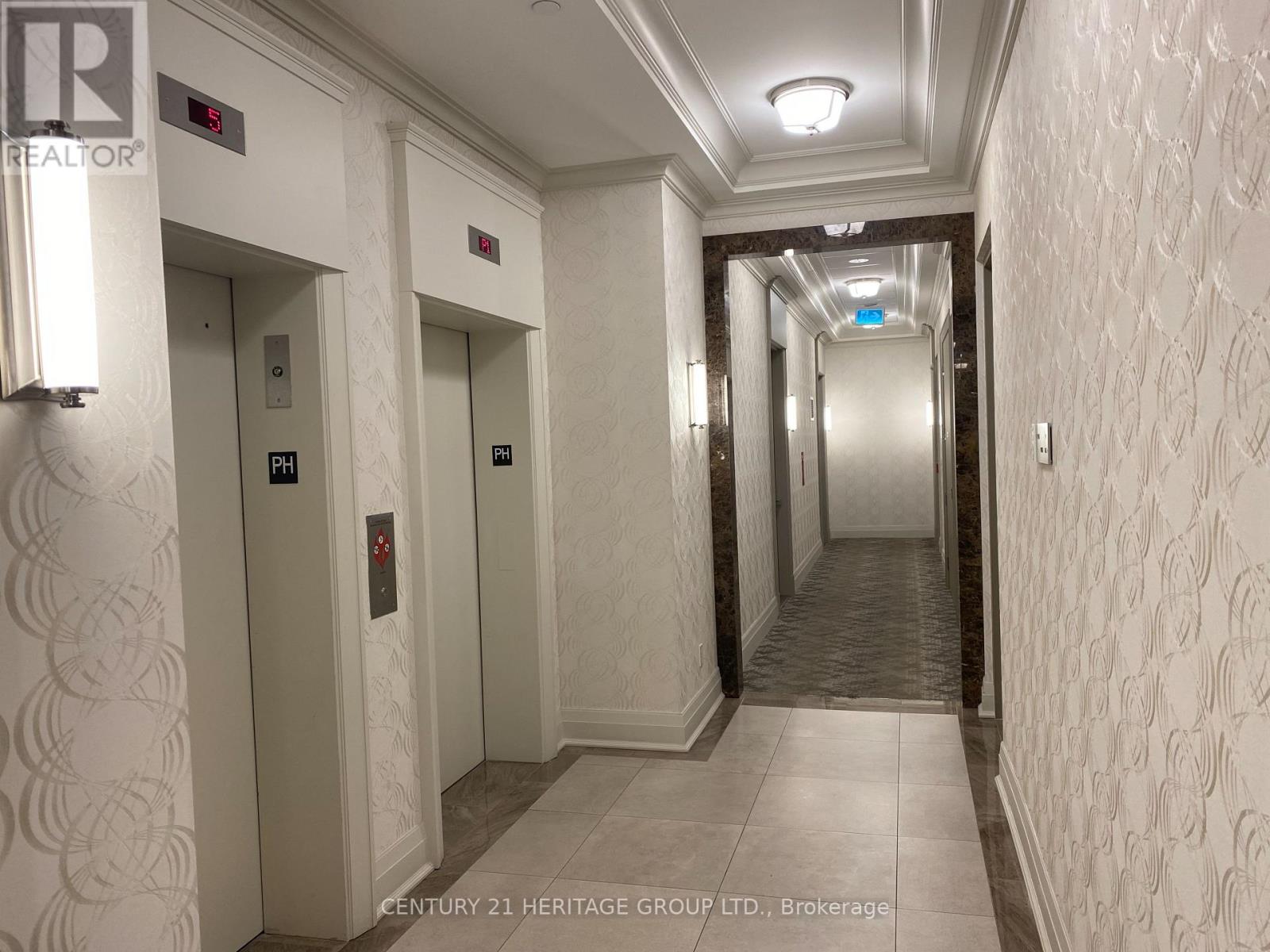 Ph02 - 9075 Jane Street, Vaughan, Ontario  L4K 4Z7 - Photo 5 - N13622836