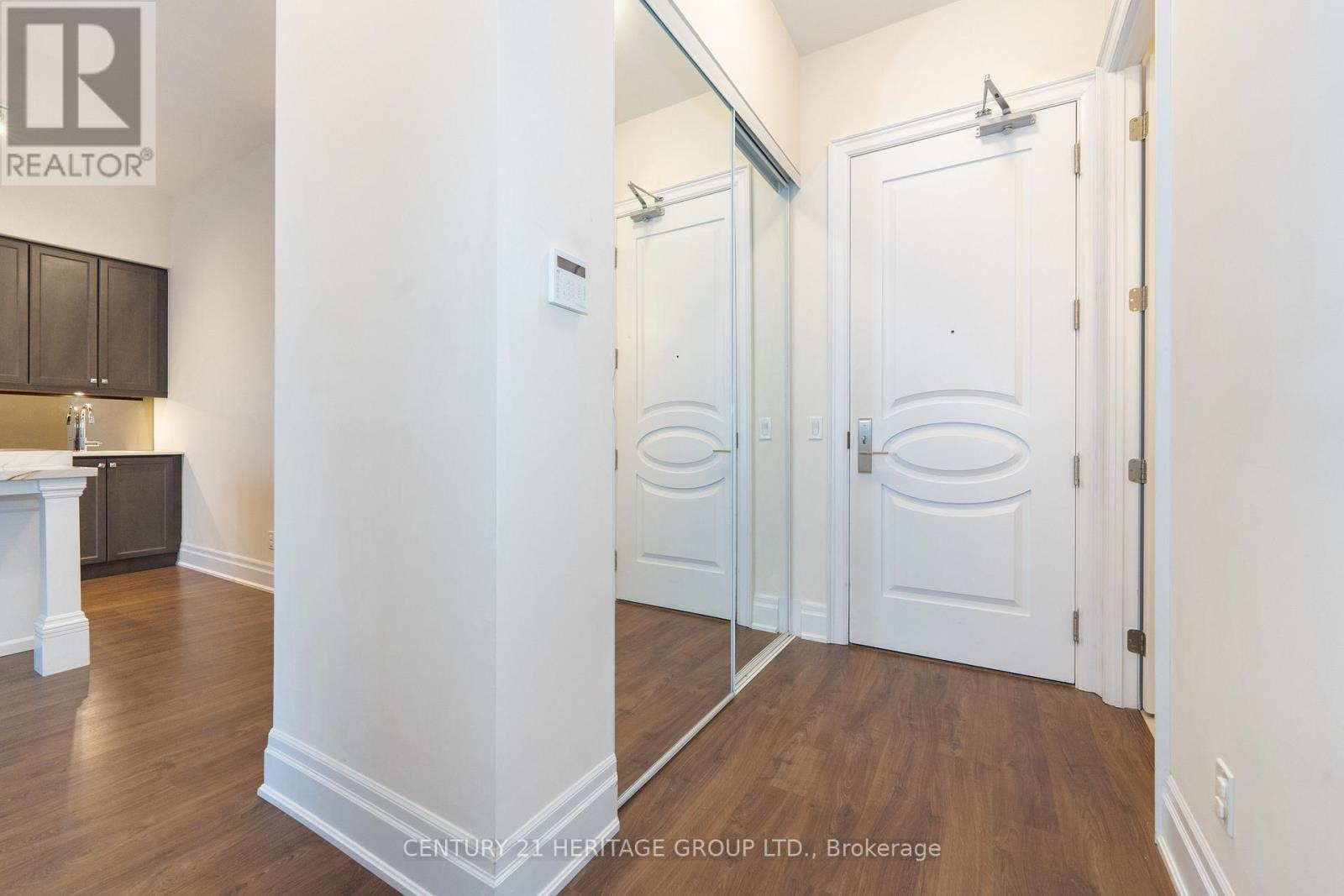 Ph02 - 9075 Jane Street, Vaughan, Ontario  L4K 4Z7 - Photo 9 - N13622836