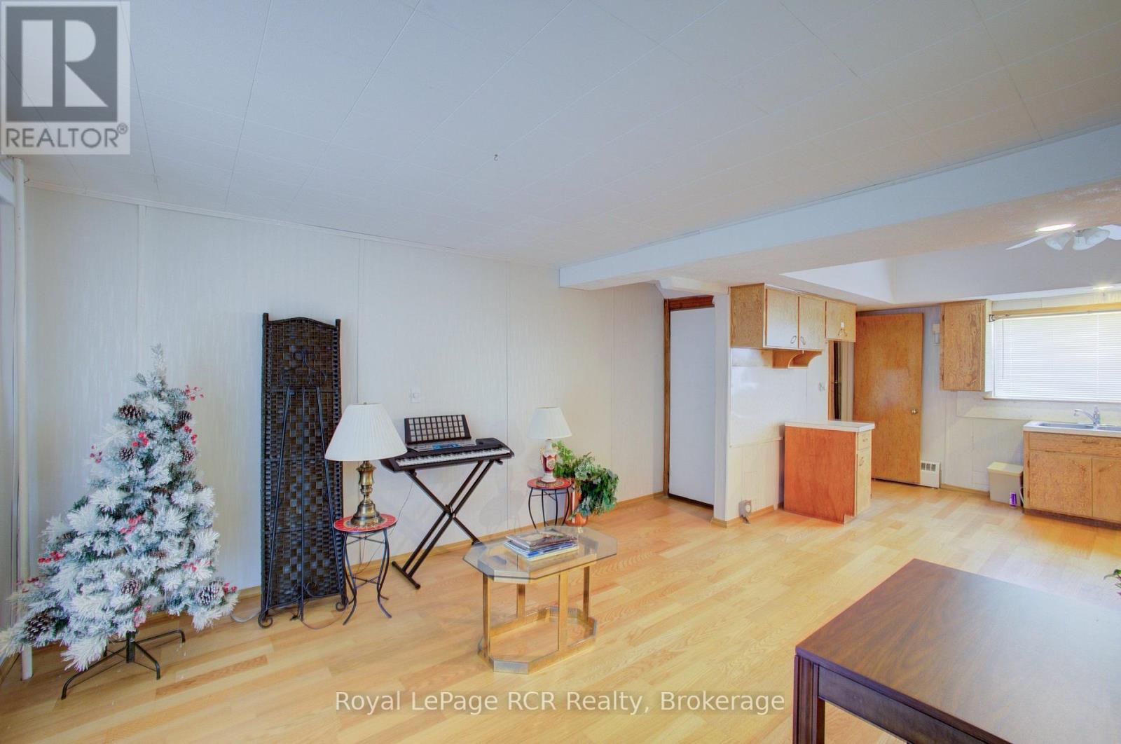 291 Elma Street E, North Perth, Ontario  N4W 2E2 - Photo 30 - X13622798