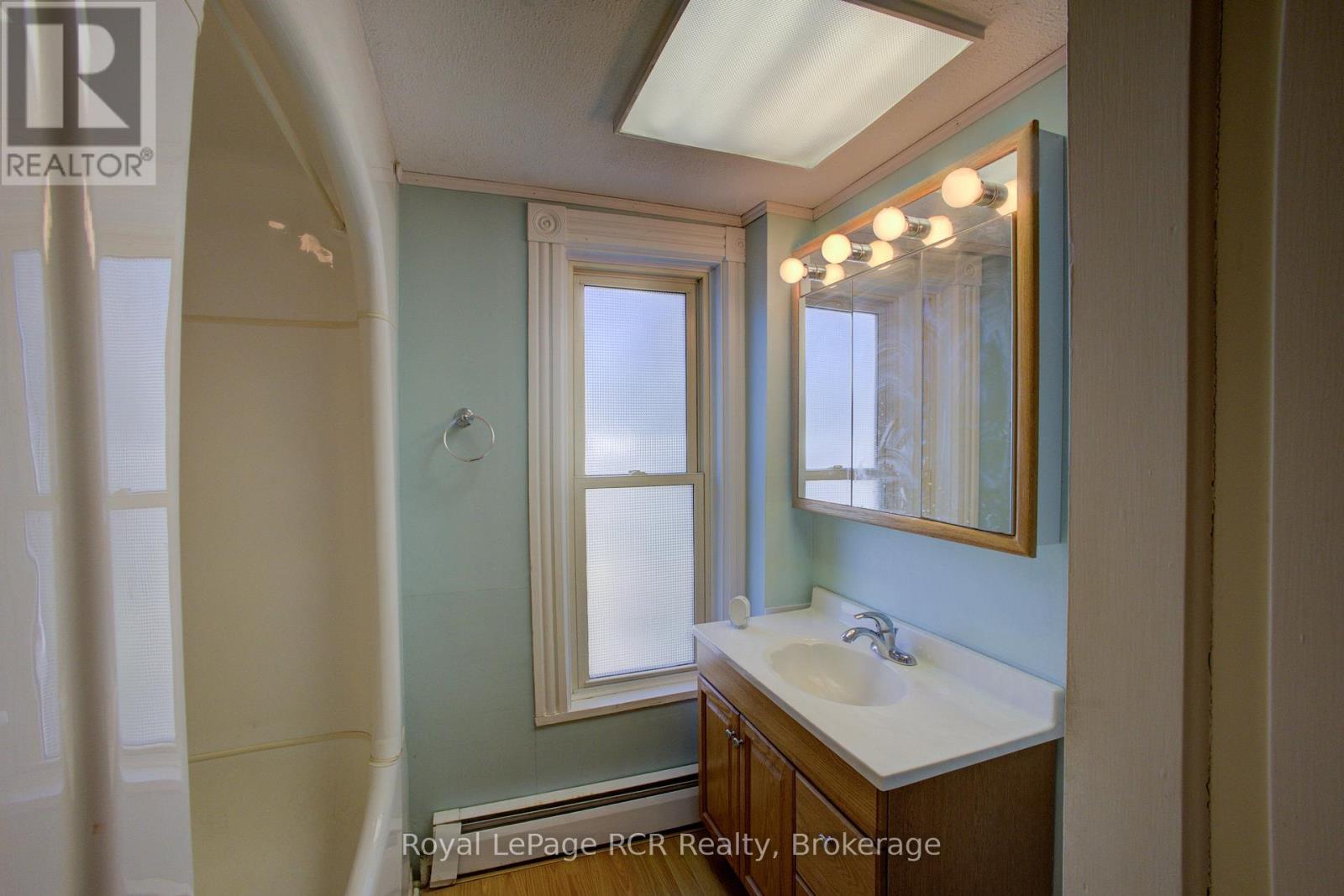 291 Elma Street E, North Perth, Ontario  N4W 2E2 - Photo 36 - X13622798