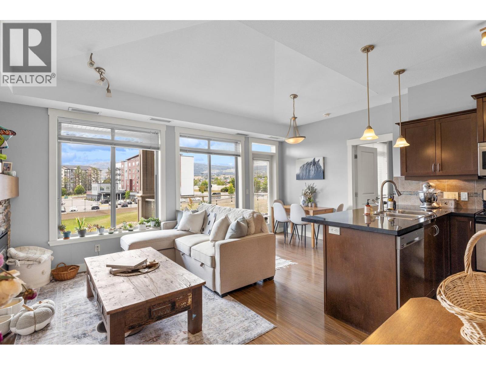 3533 Carrington Road Unit# 412, West Kelowna, British Columbia  V4T 2Z9 - Photo 4 - 10392417