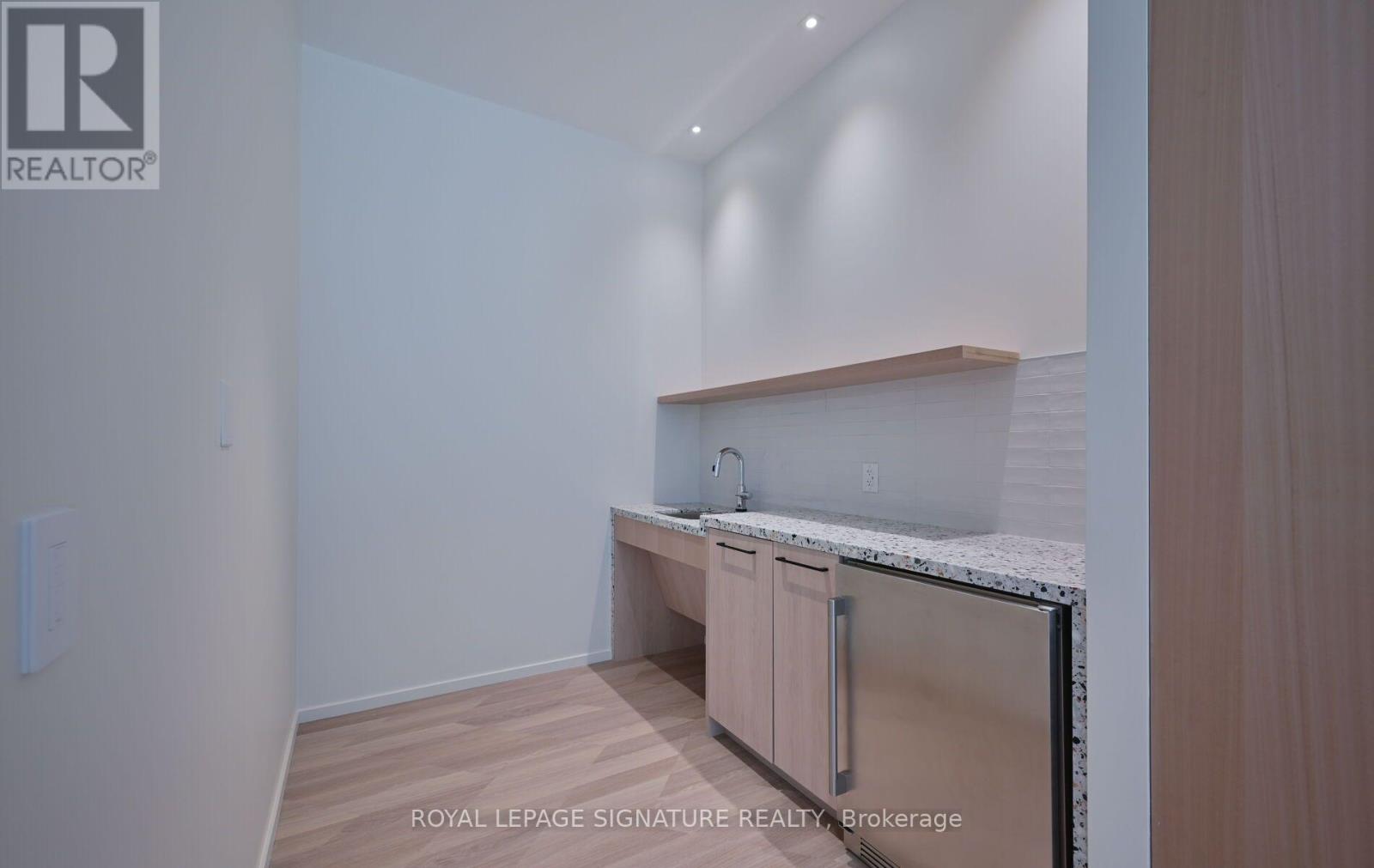 825 - 30 Dreamers Way, Toronto, Ontario  M5A 0Y7 - Photo 41 - C13622240