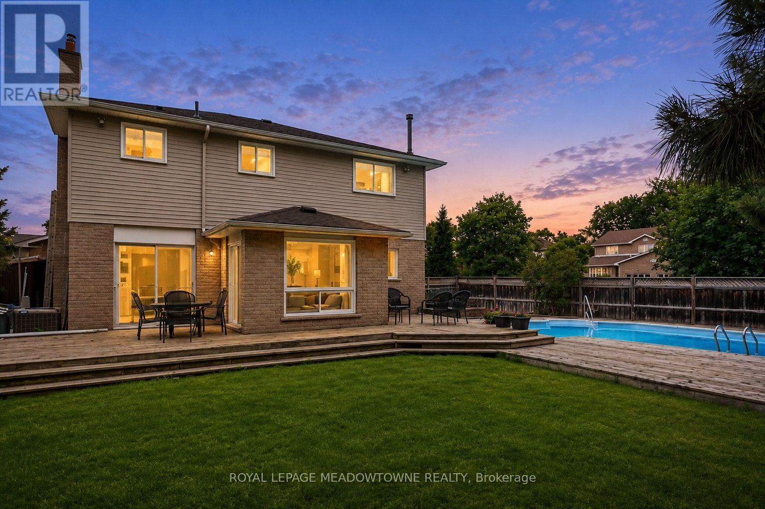 265 Randall Crescent, Milton, Ontario  L9T 4X6 - Photo 4 - W13528682