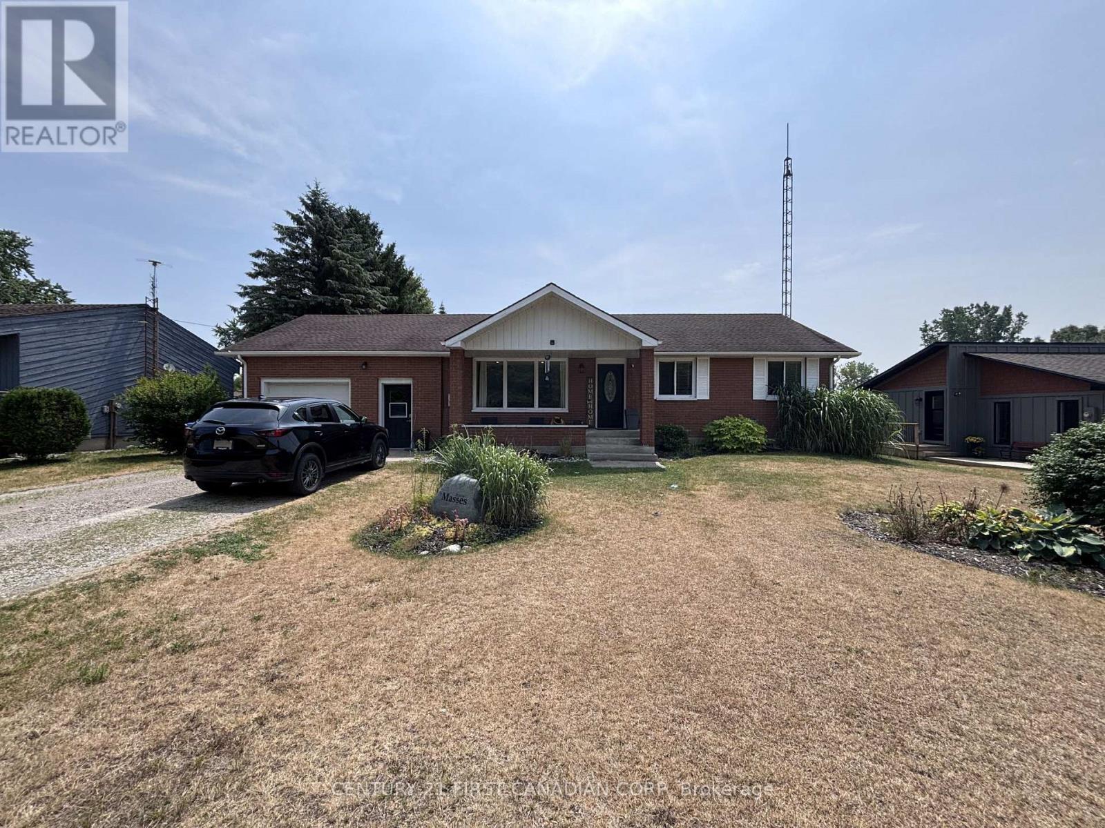 8319 Goosemarsh Line, Lambton Shores, Ontario  N0M 1T0 - Photo 30 - X13622960