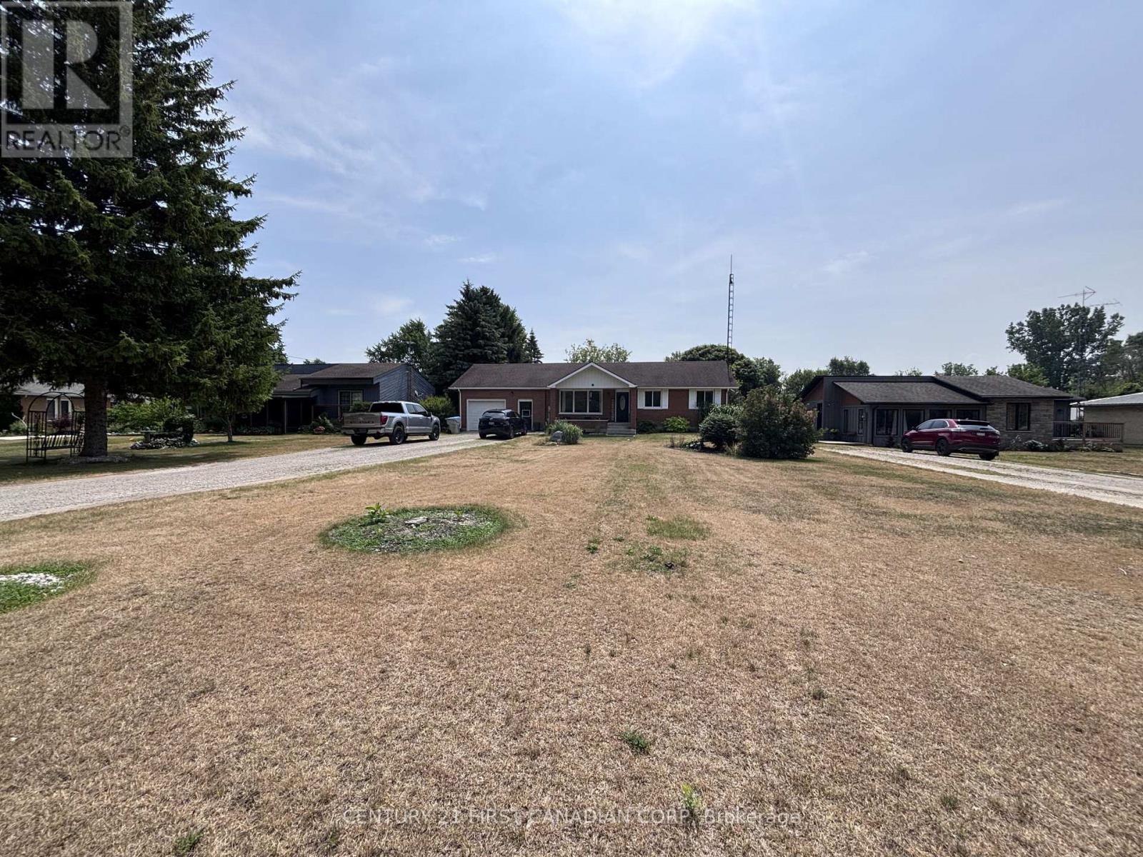 8319 Goosemarsh Line, Lambton Shores, Ontario  N0M 1T0 - Photo 31 - X13622960