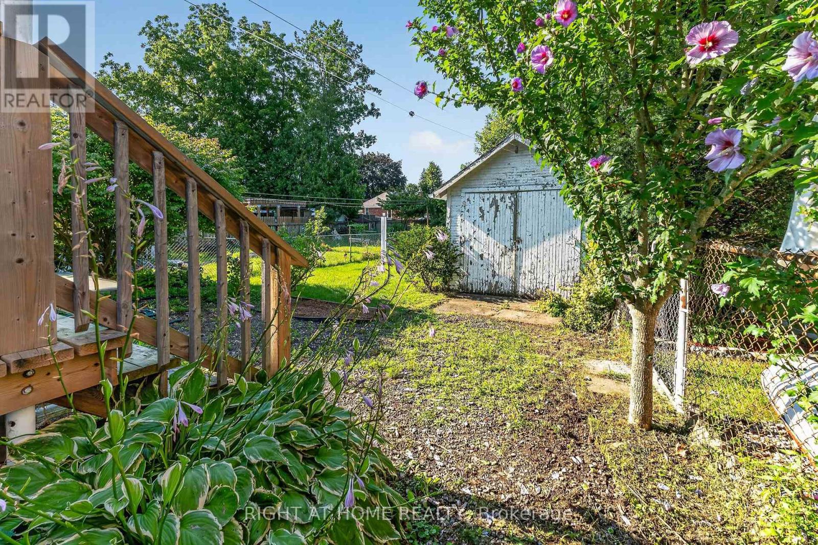 72 Maple Street, St. Thomas, Ontario  N5R 1Z1 - Photo 44 - X13623026