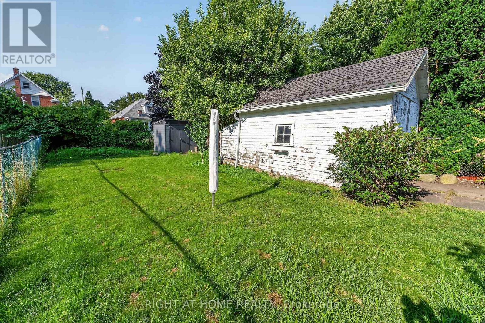 72 Maple Street, St. Thomas, Ontario  N5R 1Z1 - Photo 45 - X13623026