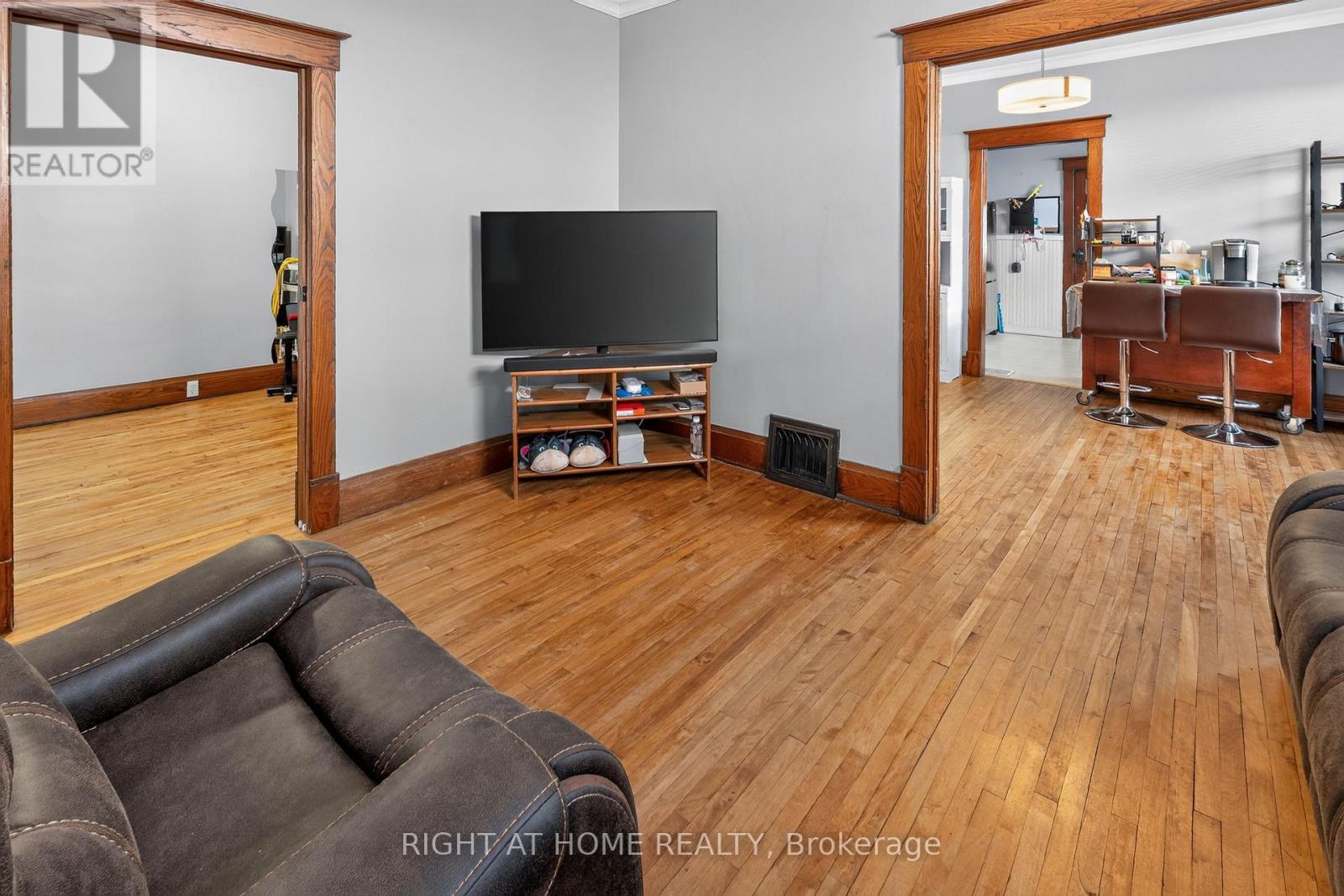 72 Maple Street, St. Thomas, Ontario  N5R 1Z1 - Photo 8 - X13623026