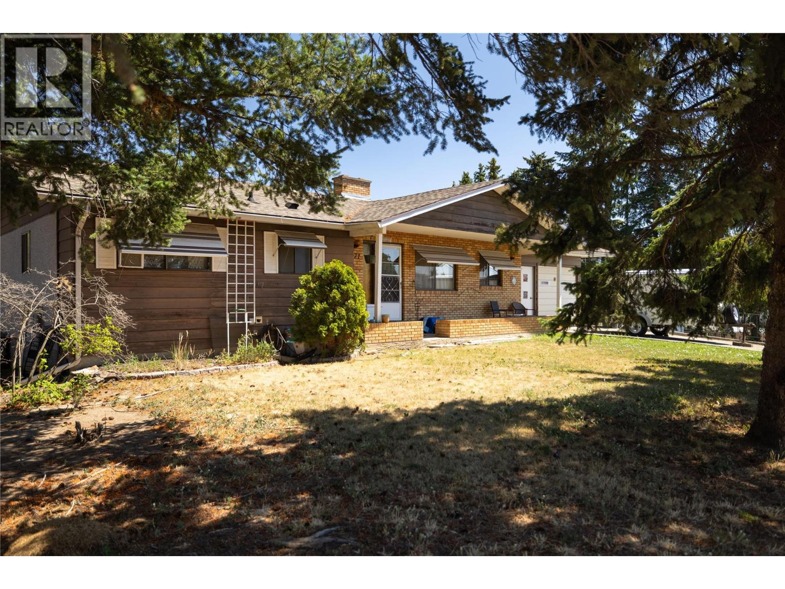 2271 Francis Street, Vernon, British Columbia