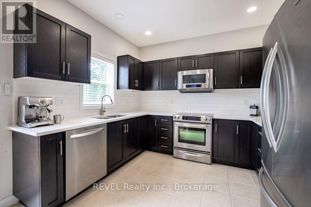 735 Celebration Drive, Fort Erie, Ontario  L2A 6V8 - Photo 16 - X13622988