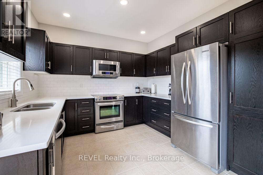 735 Celebration Drive, Fort Erie, Ontario  L2A 6V8 - Photo 17 - X13622988