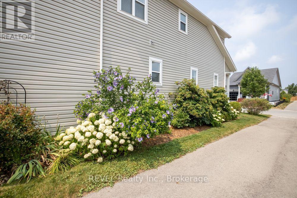 735 Celebration Drive, Fort Erie, Ontario  L2A 6V8 - Photo 38 - X13622988