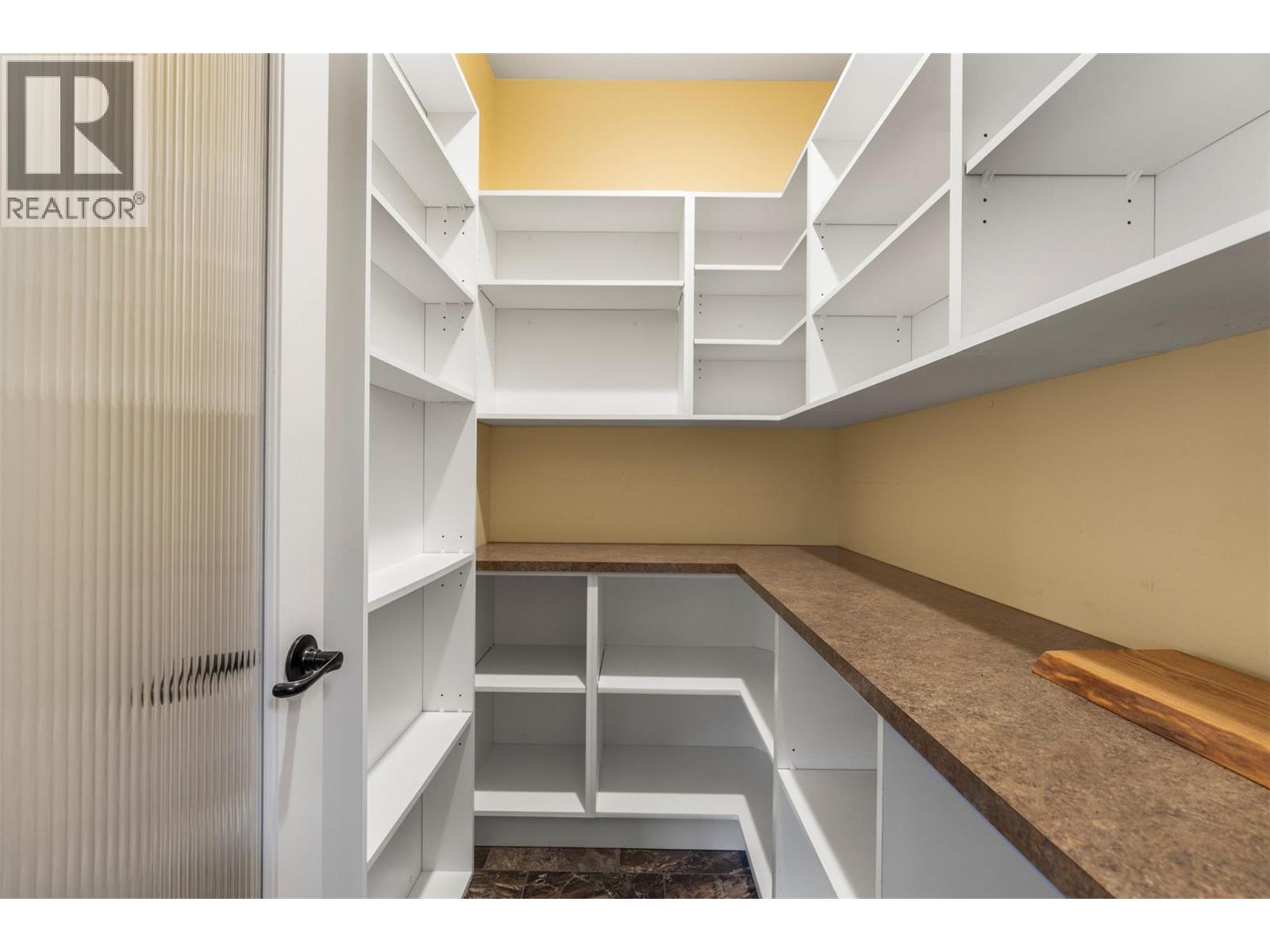 2444 York Avenue Unit# 32, Armstrong, British Columbia  V4Y 0Y3 - Photo 15 - 10390199