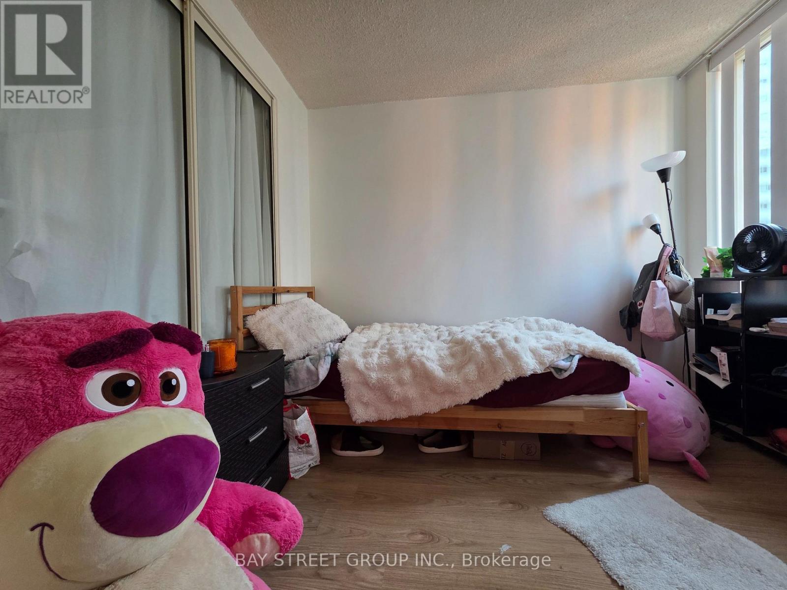 1202 - 633 Bay Street, Toronto, Ontario  M5G 2G4 - Photo 13 - C13623002