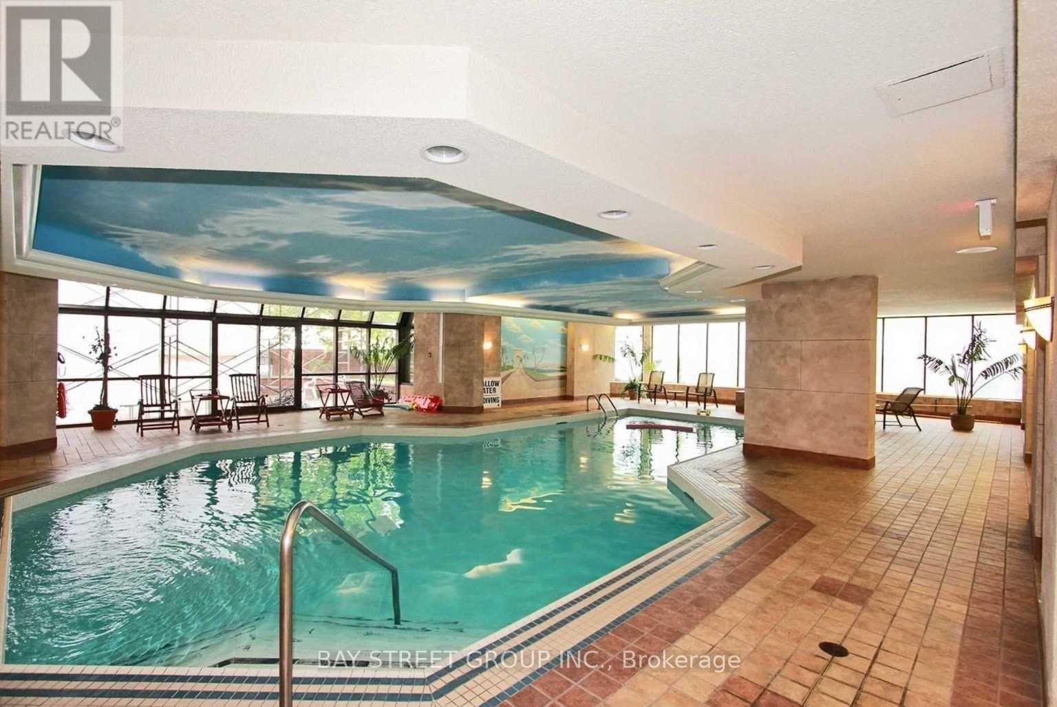 1202 - 633 Bay Street, Toronto, Ontario  M5G 2G4 - Photo 15 - C13623002