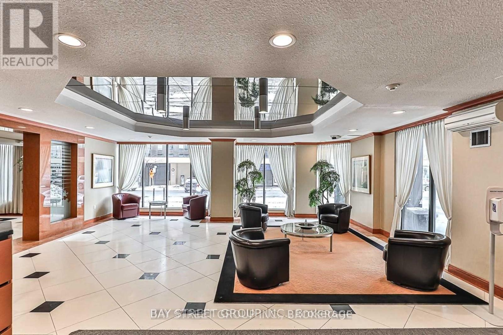 1202 - 633 Bay Street, Toronto, Ontario  M5G 2G4 - Photo 17 - C13623002