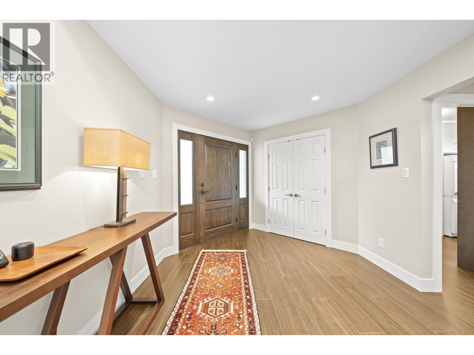 10131 Hollywell Drive, Richmond, British Columbia  V7E 5C7 - Photo 2 - R3151399