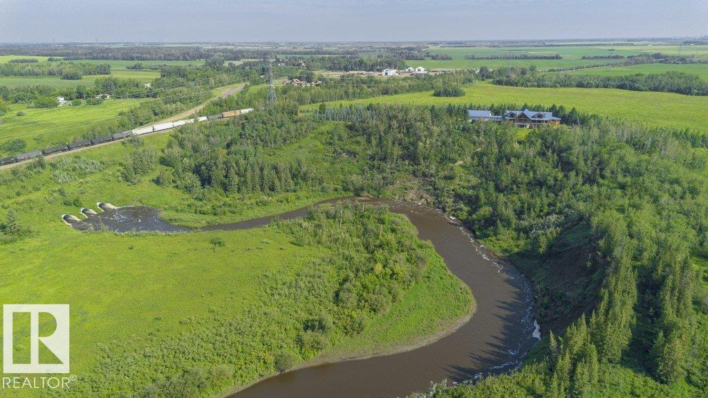 55319 Rge Road 222, Rural Sturgeon County, Alberta  T8L 5E2 - Photo 38 - E4501453