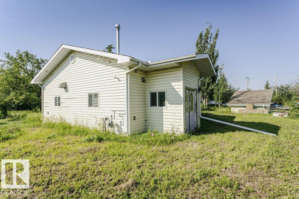 55319 Rge Road 222, Rural Sturgeon County, Alberta  T8L 5E2 - Photo 5 - E4501453