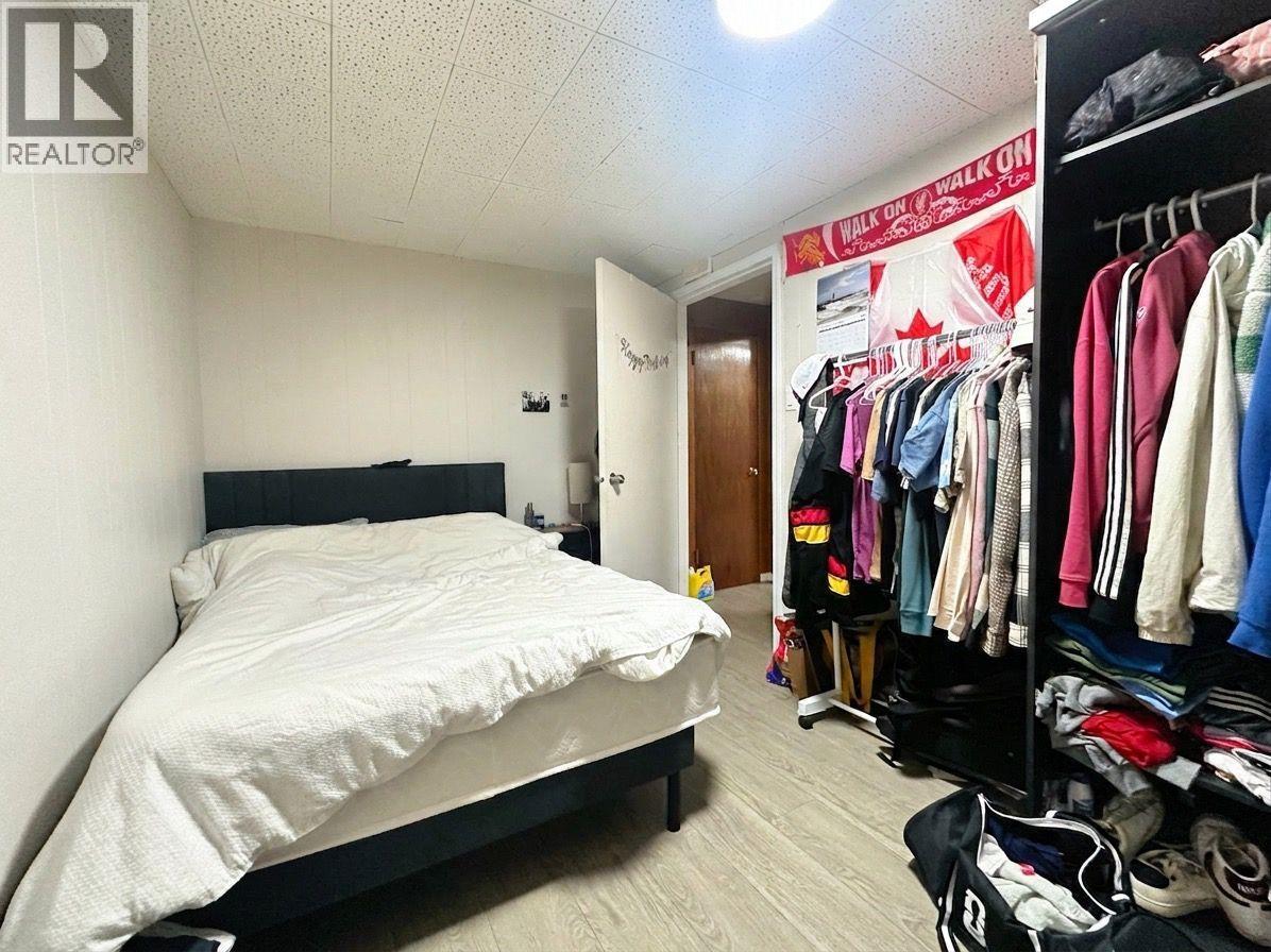 3416 Monmouth Avenue, Vancouver, British Columbia  V5R 5R9 - Photo 26 - R3137356