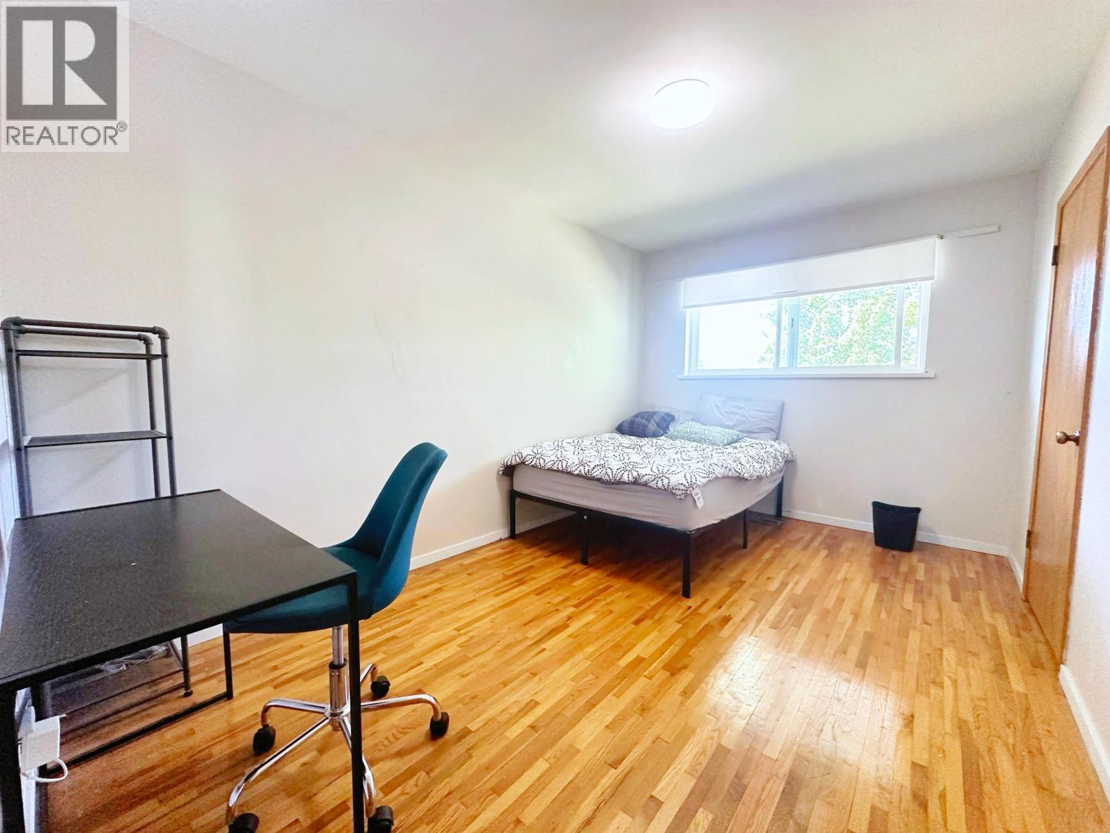 3416 Monmouth Avenue, Vancouver, British Columbia  V5R 5R9 - Photo 14 - R3137356