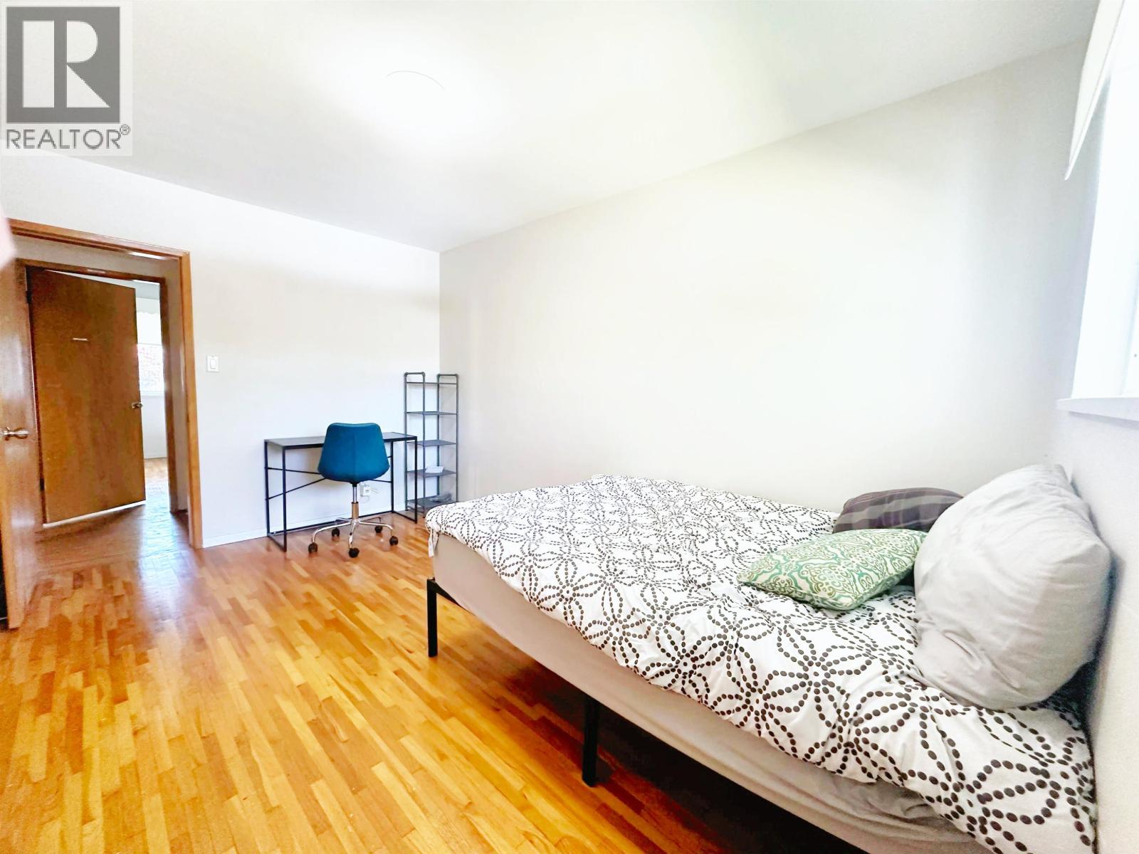 3416 Monmouth Avenue, Vancouver, British Columbia  V5R 5R9 - Photo 15 - R3137356