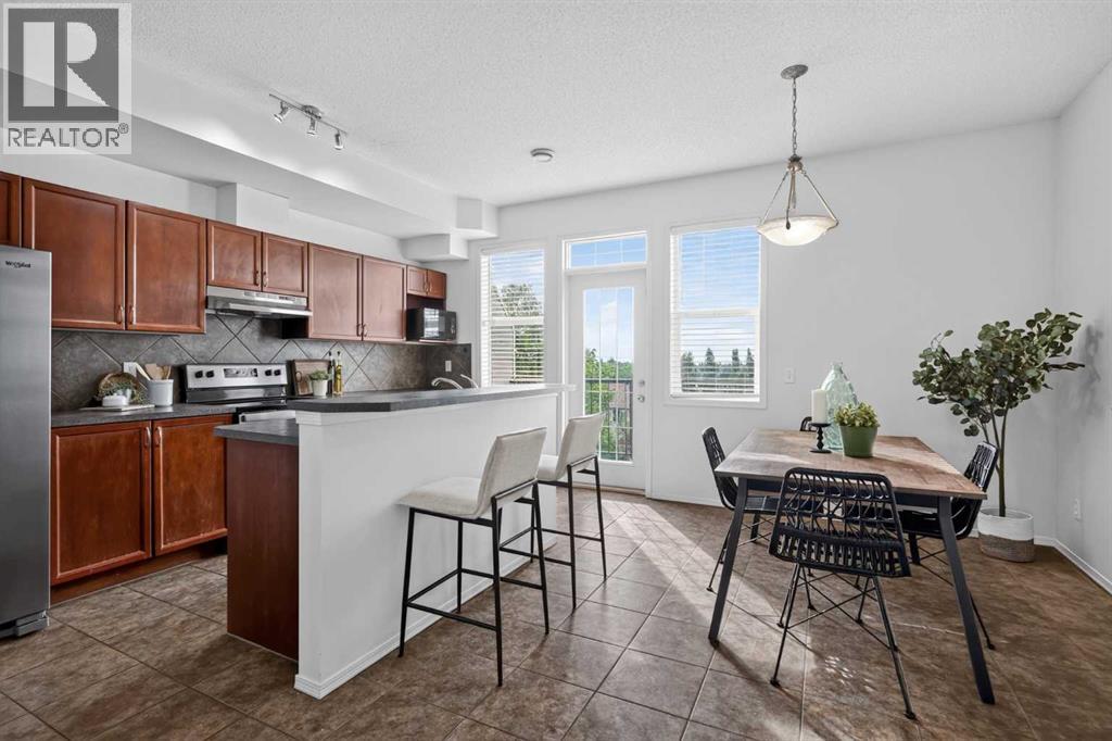 21, 43 Springborough Boulevard SW, Calgary, Alberta  T2M 3Y7 - Photo 9 - A2328366