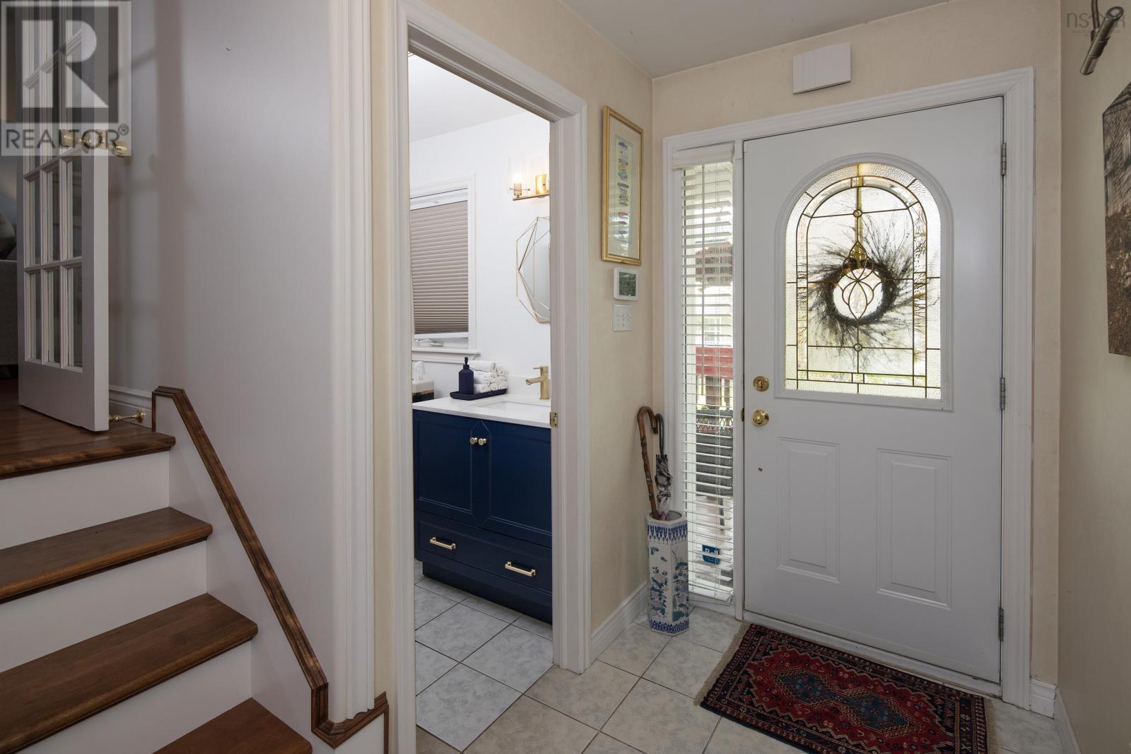 10 Blanchard Crescent, Bedford, Nova Scotia  B4A 4C5 - Photo 6 - 202612565