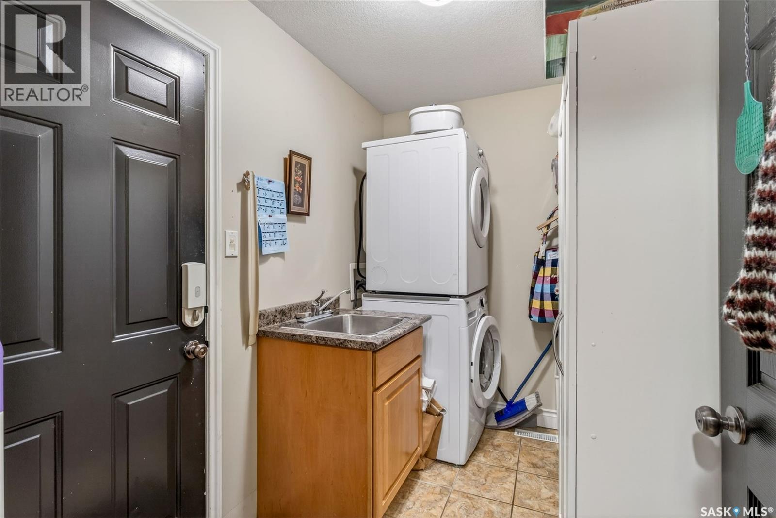 1 Telfer Bay, Prince Albert, Saskatchewan S6X 1C4 - Photo 31 - SK044117