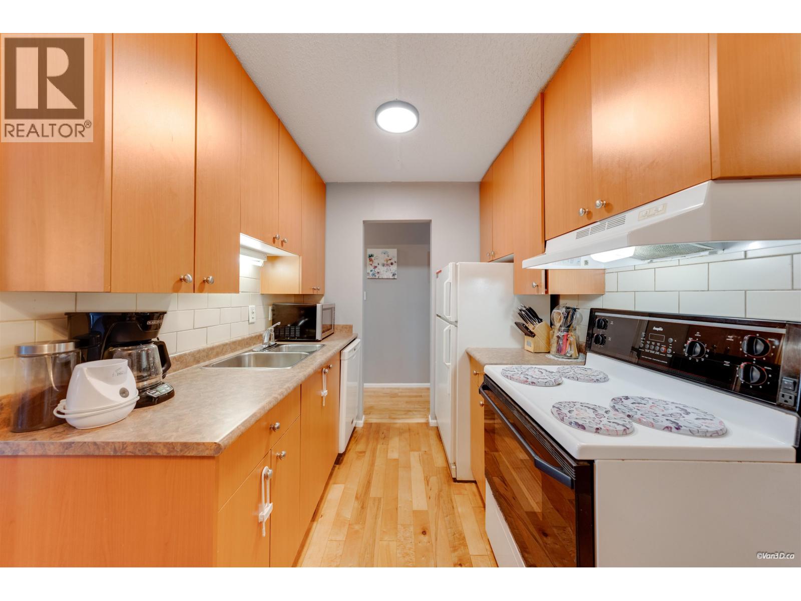 107 170 E 3rd Street, North Vancouver, British Columbia  V7L 1E6 - Photo 13 - R3150140